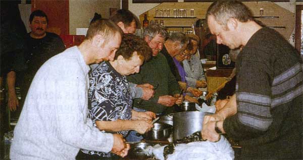 fetes_2.jpg (29965 octets)
